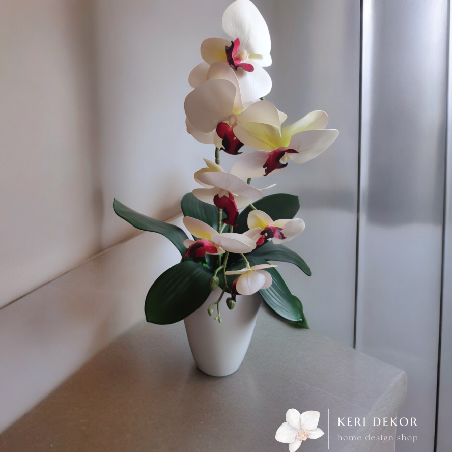 Gondozásmentes orchidea real touch real touch orchidea művirág műorchidea handmade flowers dekor homedekor homedecor lakberendezés otthondekor dekoráció ajándék buxus asztaldísz kopogtató ajtódísz ünnep karácsony húsvét anyáknapja születésnap névnap Keridekor