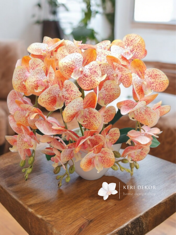 Gondozásmentes orchidea real touch real touch orchidea művirág műorchidea handmade flowers dekor homedekor homedecor lakberendezés otthondekor dekoráció ajándék buxus asztaldísz kopogtató ajtódísz ünnep karácsony húsvét anyáknapja születésnap névnap Keridekor