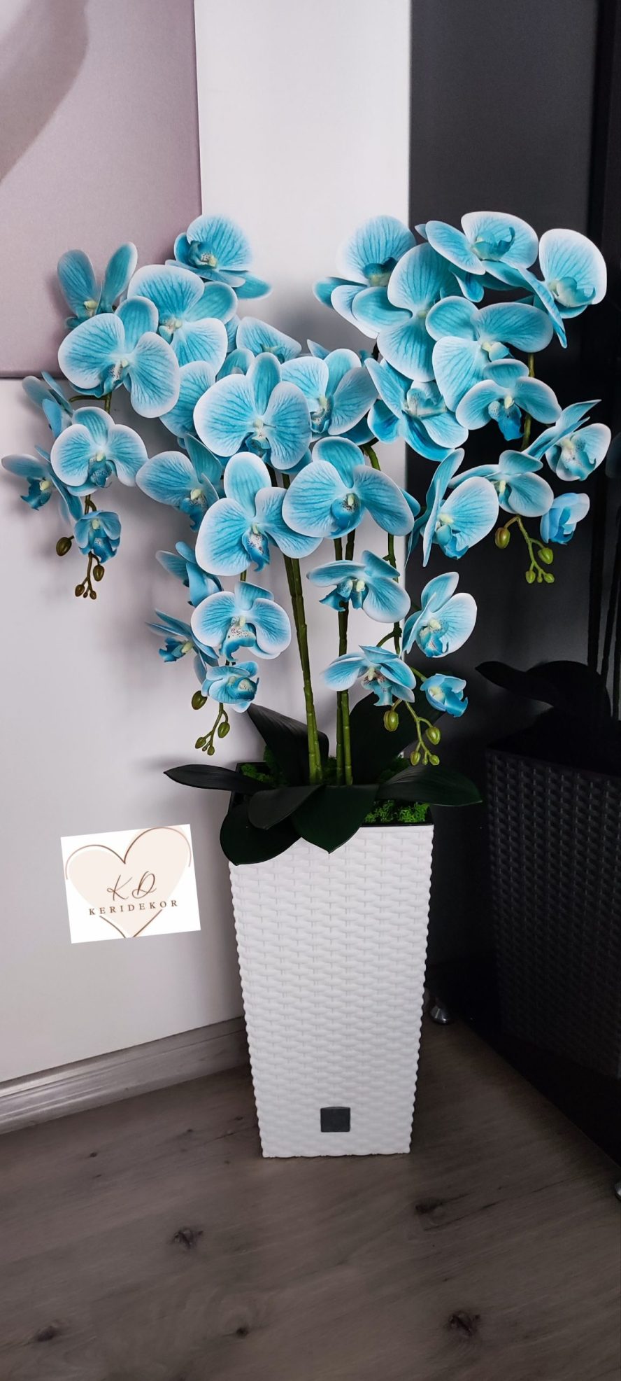 Gondozásmentes orchidea real touch real touch orchidea művirág műorchidea handmade flowers dekor homedekor homedecor lakberendezés otthondekor dekoráció ajándék buxus asztaldísz kopogtató ajtódísz ünnep karácsony húsvét anyáknapja születésnap névnap Keridekor