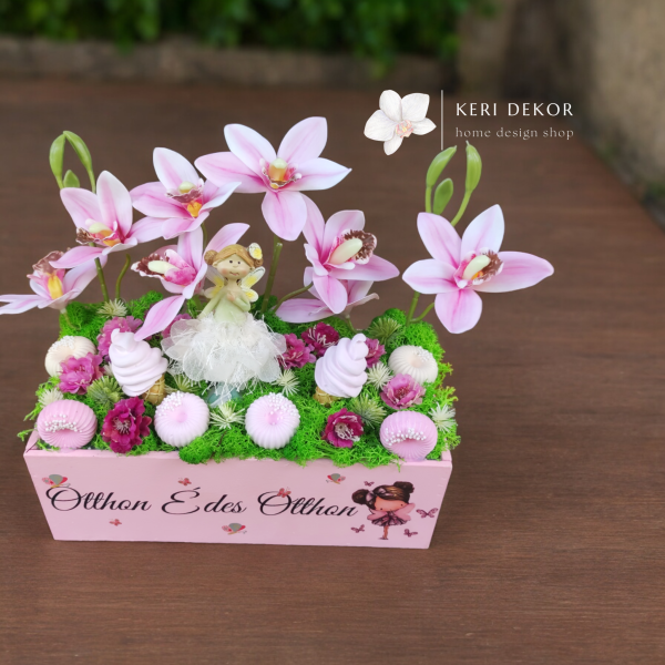 Gondozásmentes orchidea real touch real touch orchidea művirág műorchidea handmade flowers dekor homedekor homedecor lakberendezés otthondekor dekoráció ajándék buxus asztaldísz kopogtató ajtódísz ünnep karácsony húsvét anyáknapja születésnap névnap Keridekor