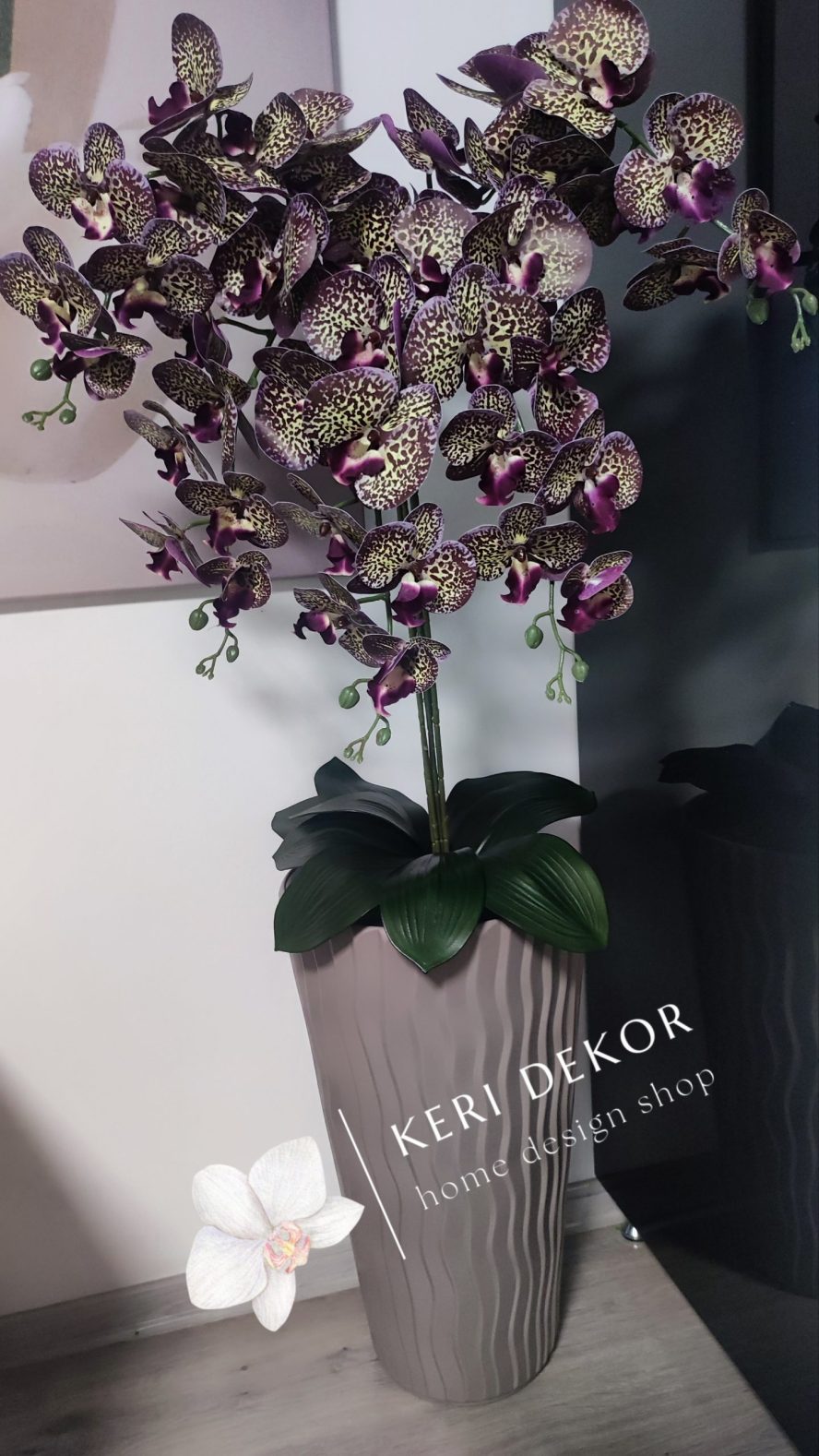 Gondozásmentes orchidea real touch real touch orchidea művirág műorchidea handmade flowers dekor homedekor homedecor lakberendezés otthondekor dekoráció ajándék buxus asztaldísz kopogtató ajtódísz ünnep karácsony húsvét anyáknapja születésnap névnap Keridekor