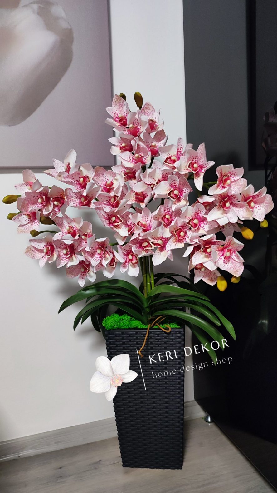 Gondozásmentes orchidea real touch real touch orchidea művirág műorchidea handmade flowers dekor homedekor homedecor lakberendezés otthondekor dekoráció ajándék buxus asztaldísz kopogtató ajtódísz ünnep karácsony húsvét anyáknapja születésnap névnap Keridekor