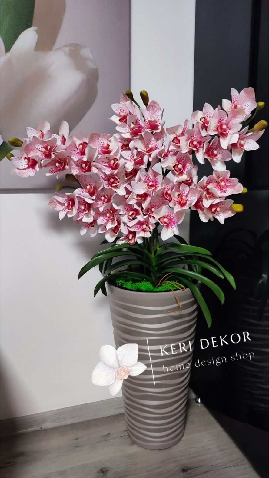 Gondozásmentes orchidea real touch real touch orchidea művirág műorchidea handmade flowers dekor homedekor homedecor lakberendezés otthondekor dekoráció ajándék buxus asztaldísz kopogtató ajtódísz ünnep karácsony húsvét anyáknapja születésnap névnap Keridekor