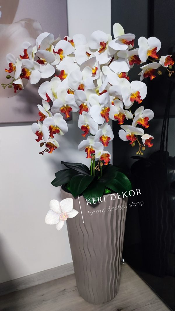 Gondozásmentes orchidea real touch real touch orchidea művirág műorchidea handmade flowers dekor homedekor homedecor lakberendezés otthondekor dekoráció ajándék buxus asztaldísz kopogtató ajtódísz ünnep karácsony húsvét anyáknapja születésnap névnap Keridekor